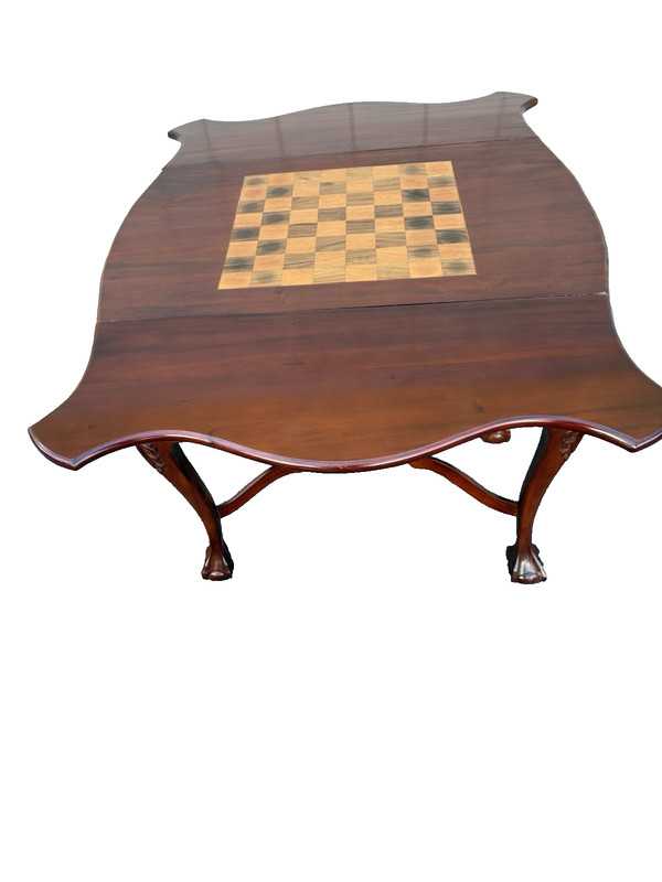 67076 Fancy Chippendale Mahogany Dropside Chess Checkers Game Table Lamp Stand gallery