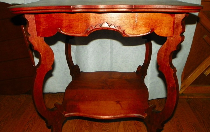 Solid Cherry Carved Center Table / Parlor Table (PRT44) gallery