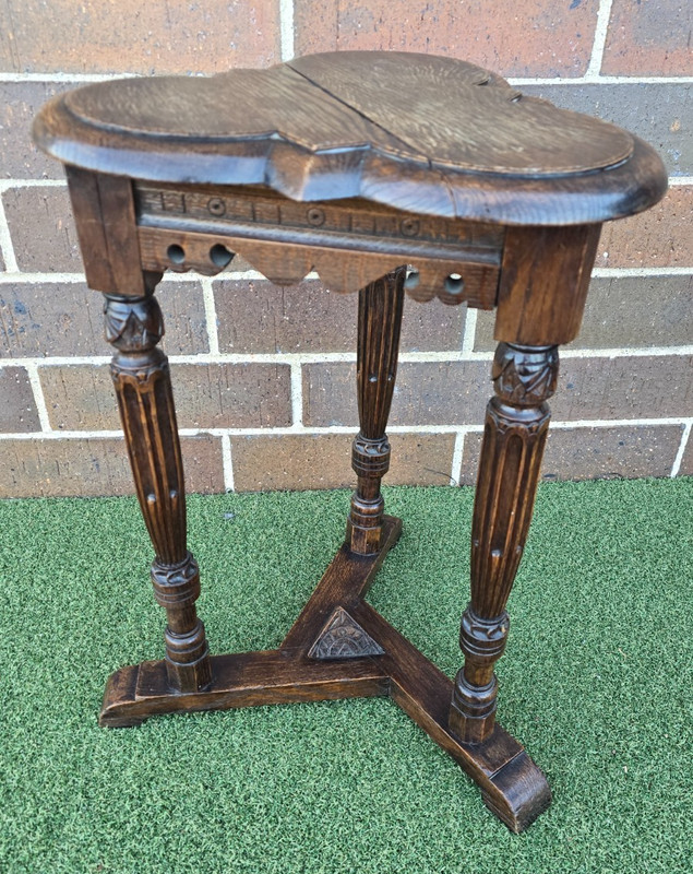 Antique Trefoil Table in Solid Oak British Victorian Free Shipping gallery