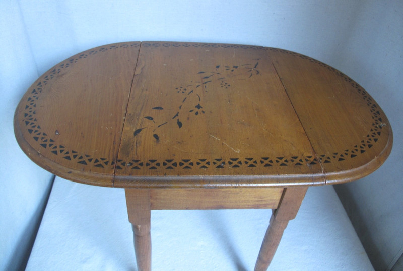 Antique Child Size Wood Drop Leaf Table c. 1900 Turned Legs Stenciled Top gallery