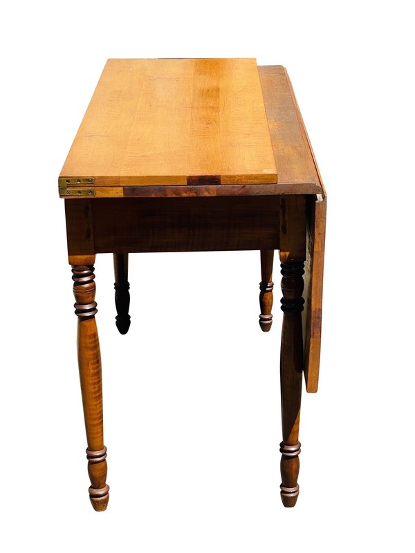 ANTIQUE COUNTRY PRIMITIVE TIGER MAPLE SHERATON DROP LEAF BAKERS TABLE gallery