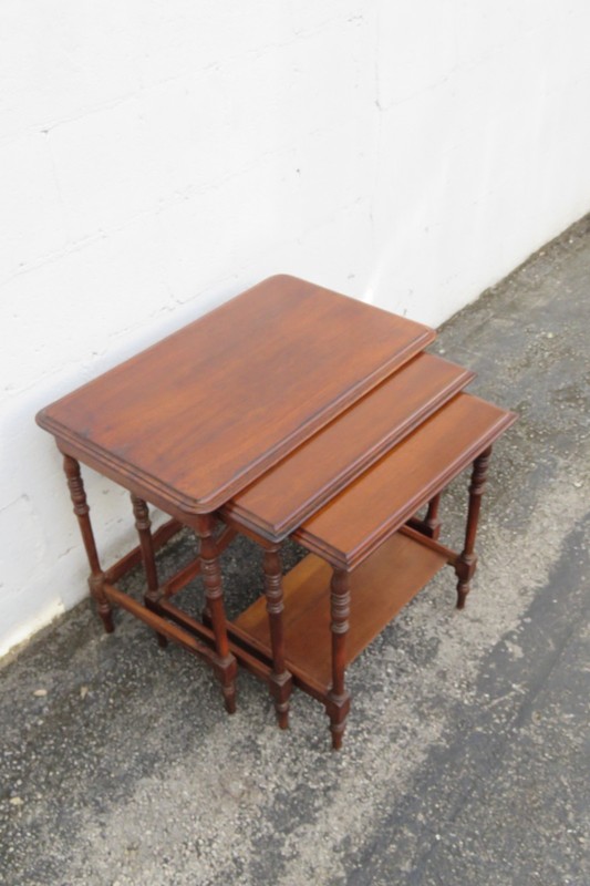Early 1900s Mahogany Nesting Side End Tables Set of Three 6225 gallery