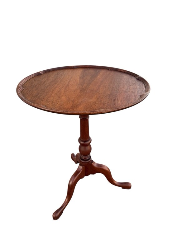1940s Walnut Pie Crust Side Table Georgian Style Tripod Pedestal gallery