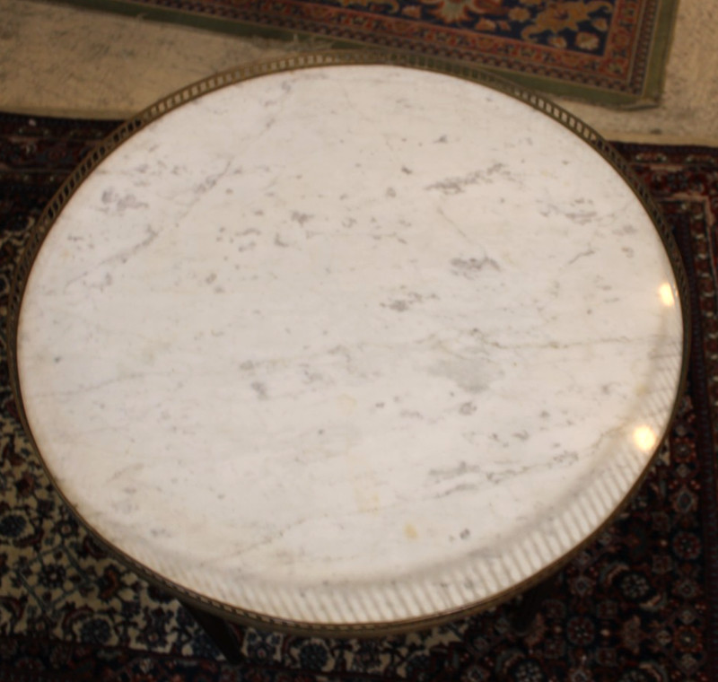 Antique French Louis XVI Mahogany Marble Top Bouillotte Round Side Table gallery
