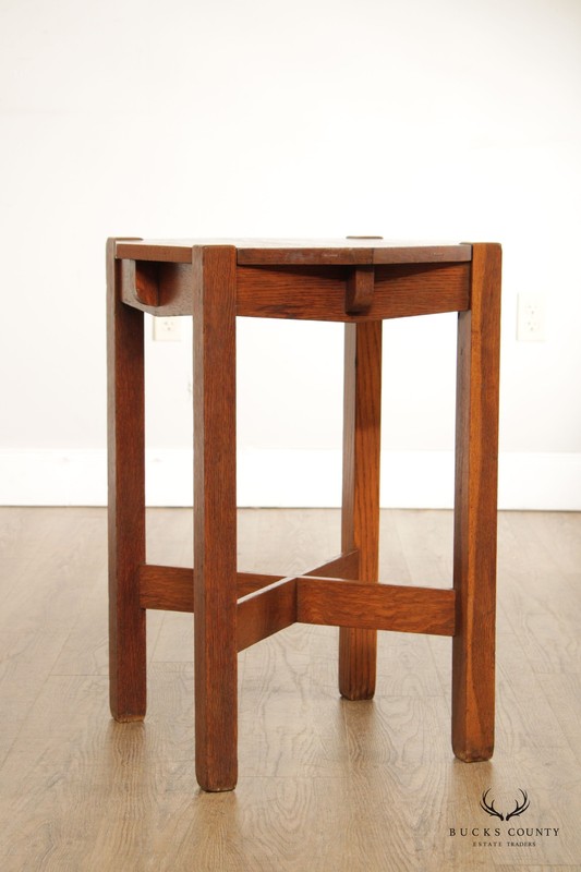 Stickley Brothers Antique Mission Solid Oak Octagonal Lamp Table gallery