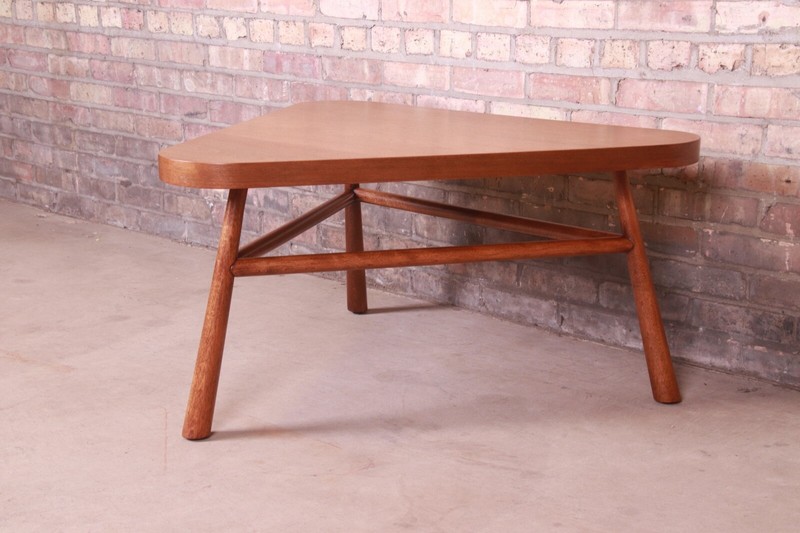 Robsjohn-Gibbings for Widdicomb Walnut Triangular Coffee Table, Newly Refinished gallery
