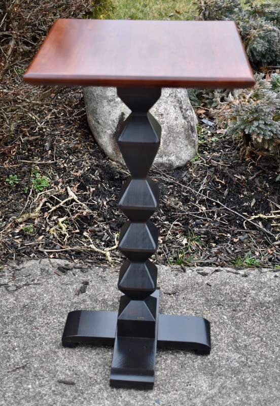 Vintage Ethan Allen Transitional Style Two Tone Side Table gallery