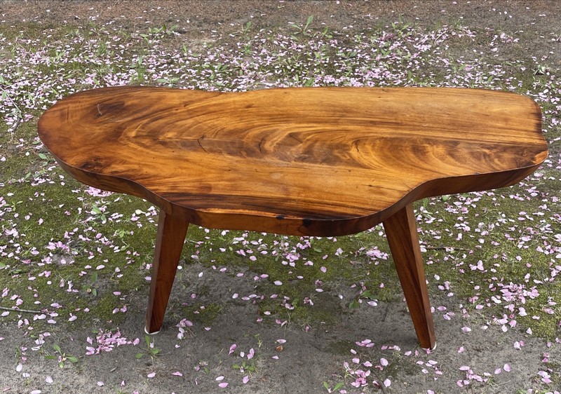 Vintage Hawaiian Koa Wood Coffee Table gallery