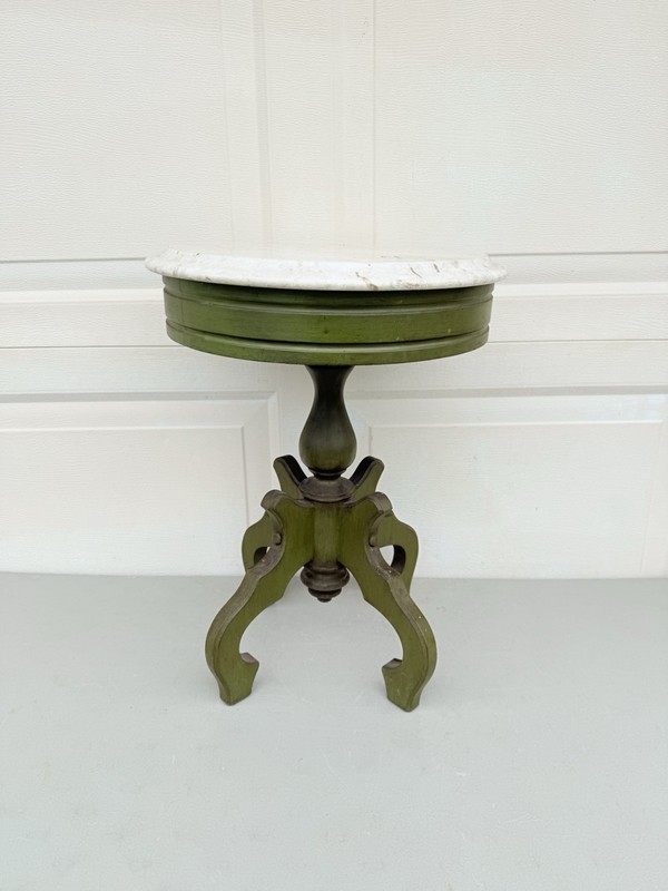 Antique Marble Top Mahogany Parlor Side Table Round Italy 14″x19″