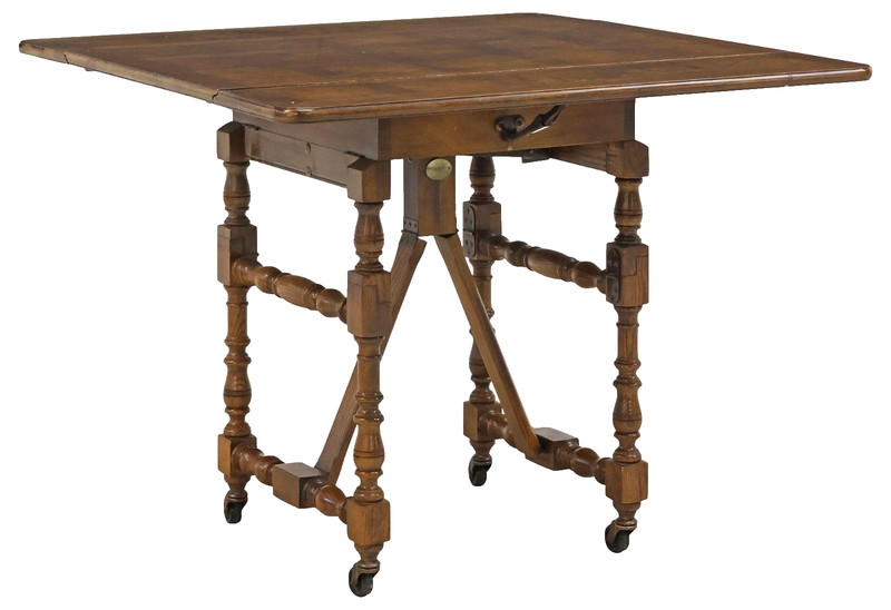 BAKER FURNITURE WILLIAM & MARY STYLE OAK METAMORPHIC RAISING COFFEE TABLE