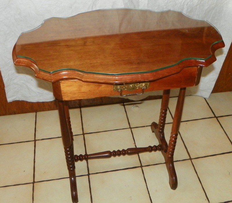 Solid Walnut Slab Top Turtle Top Entry Table with Protective Glass Top (ENT28) gallery