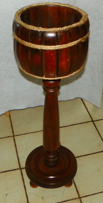 Pine Barrel Plant Stand with Rope Accent (PS119) gallery