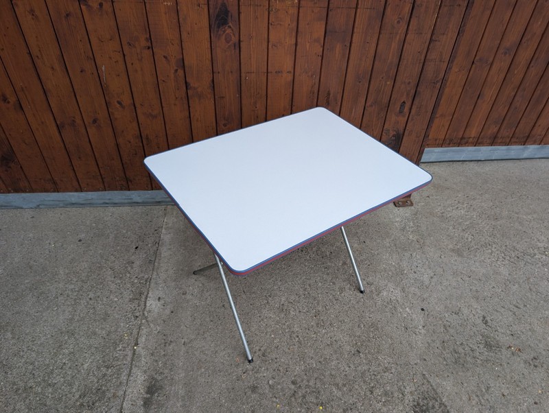 Vintage Original Retro Aluminium Dining Table, Foldable Camping Table, Weiß gallery