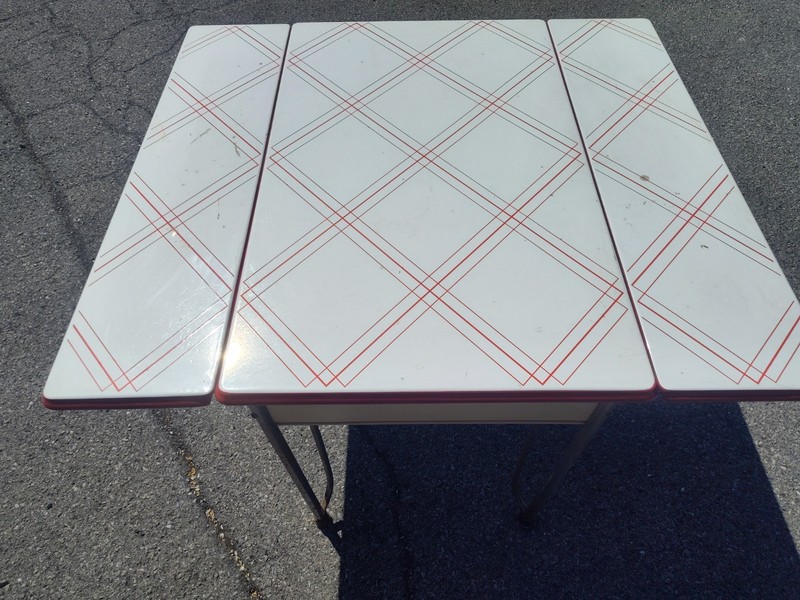 Vintage Porcelain Enamel Red And White Table With Retractable Wings gallery