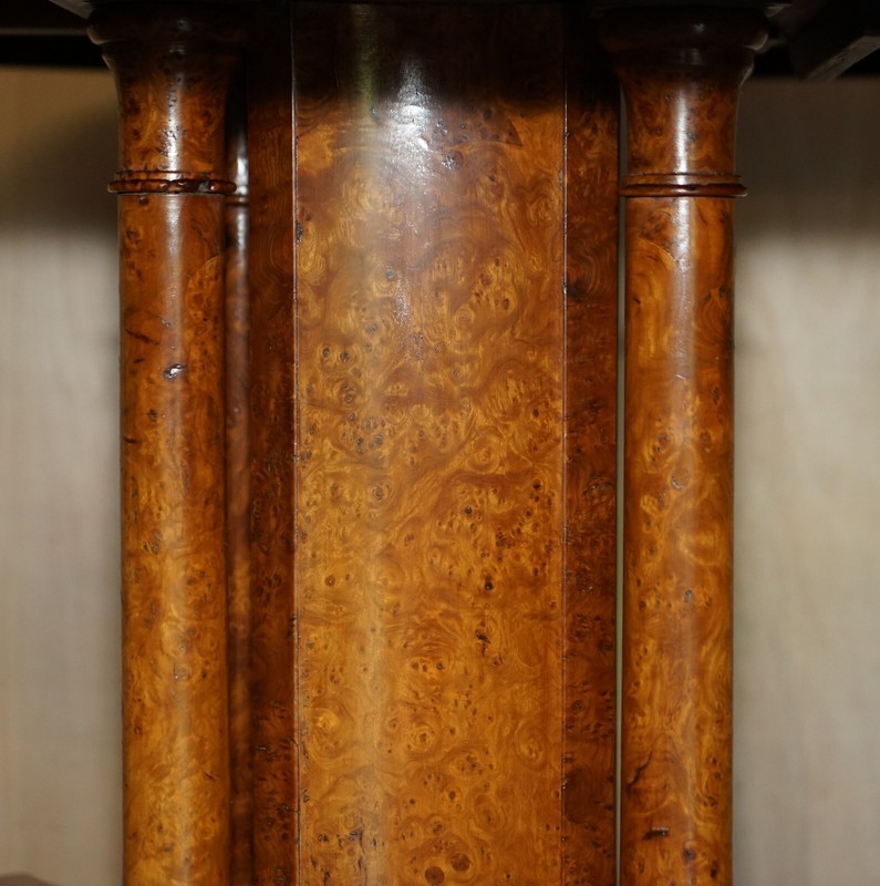 EXQUISITE IMPORTANT BURR WALNUT TILT TOP DINING OCCASIONAL TABLE STUNNING BASE gallery