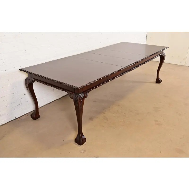 Henredon Style Chippendale Mahogany Extension Dining Table, Newly Refinished