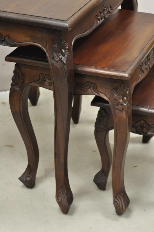 Vintage French Rococo Baroque Style Mahogany Nesting Side Tables - Set of 3 gallery