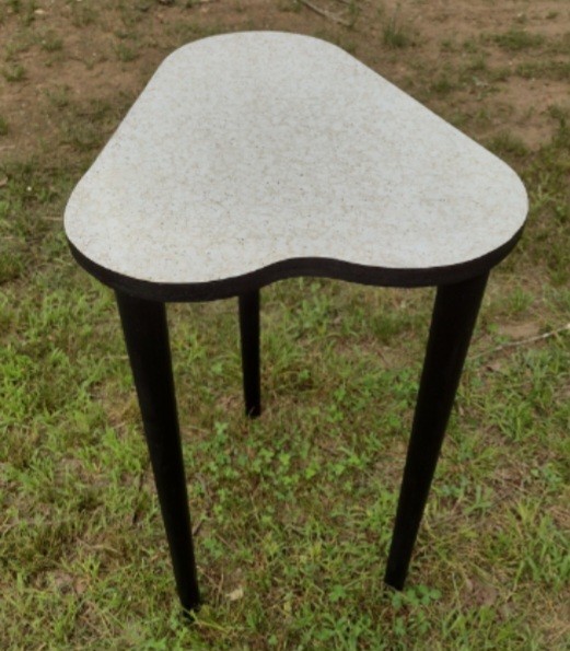 Vintage Kidney Shaped Coffee Table White Melamine Top Formica 1950s Boomerang gallery