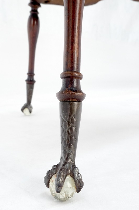 Cloverleaf Motif Carved Mahogany Claw Feet Twisted "Rope" Legs Center Lamp Table gallery