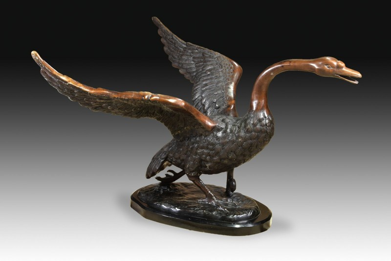 Swan, table base. Bronze, marble. 20th century gallery