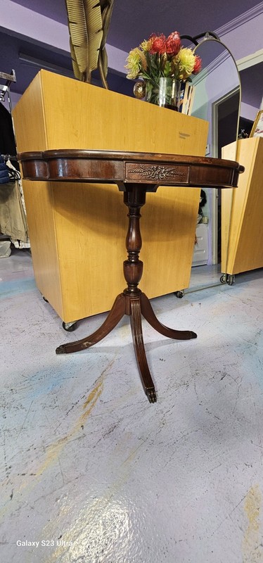 Vintage side/end table Imperial Furniture Company from Grand Rapids, Michigan