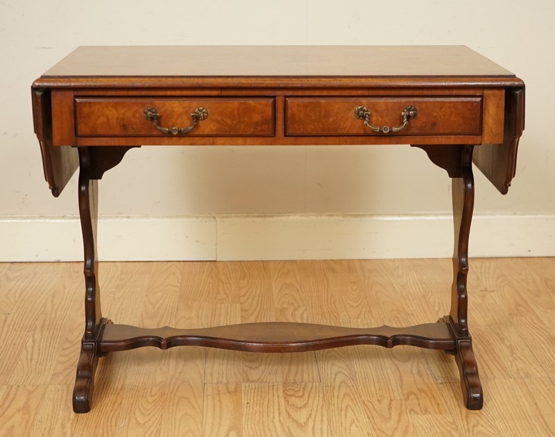 LOVELY BEVAN AND FUNNELL BURR WALNUT EXTENDING DROPLEAF SIDE END TABLE gallery