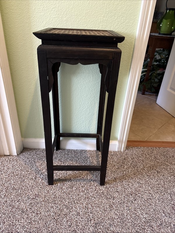 VTG-tall, Lightweight, Asian Style Side Table
