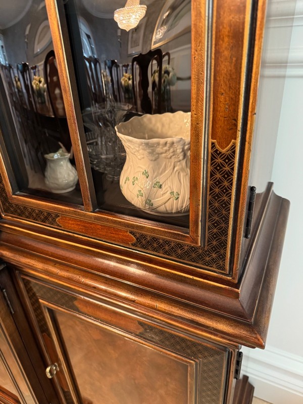drexel heritage dining set, table 12 chairs, and hutch gallery