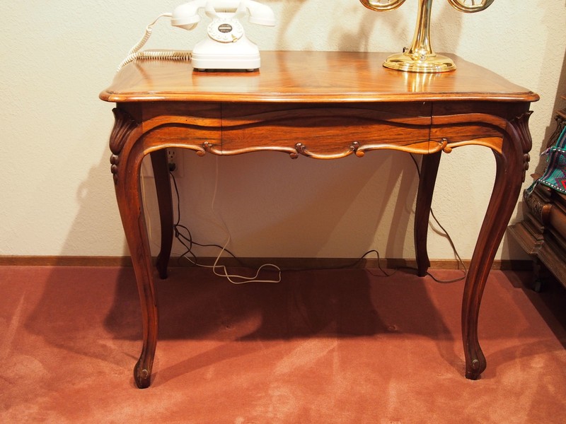 antique french rosewood table