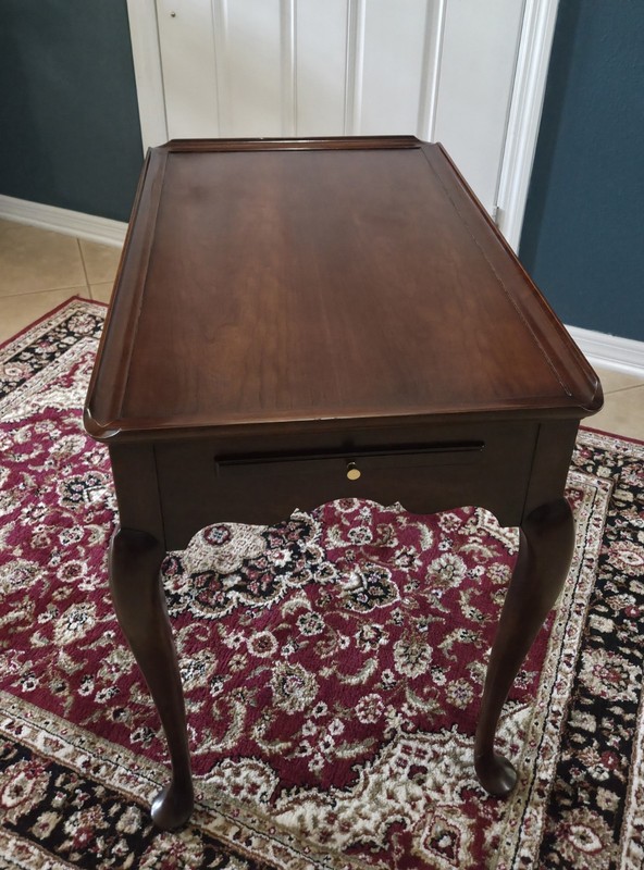 Vtg Statton Cherry Wood Queen Anne Georgian Tea Table w/ Pull Out Candle Trays gallery