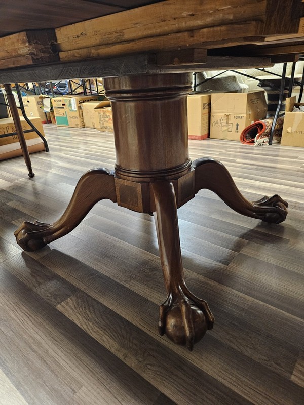 Quervelle? 18th-Early 19th Century Philadelphia? Banquet Dining Conference Table gallery