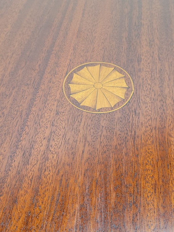 1920s Queen Anne Style Mahogany Tilt Top Table with Pencil Inlay gallery