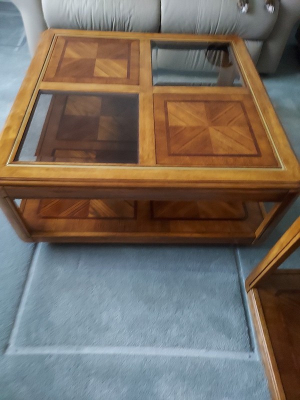 Oak Table Set, 4pc.set, Excellent Condition, Hard Wood Oak, gallery