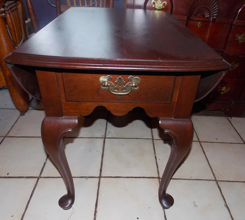 Solid Cherry Ethan Allen Dropleaf End Table / Side Table (T919) (EA-7)