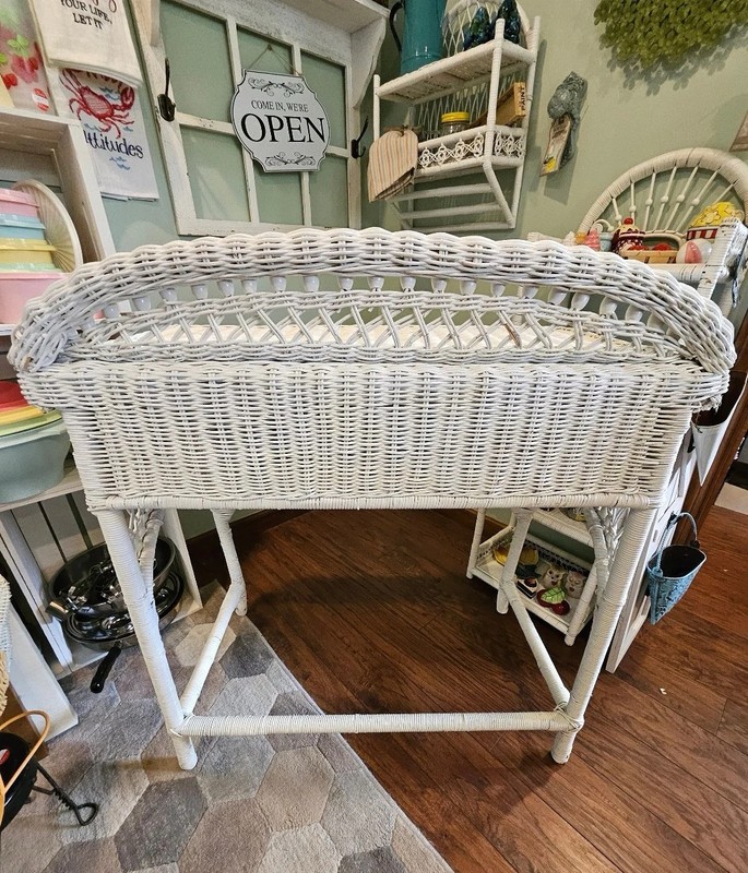Vintage Wicker Vanity And Stool Set gallery