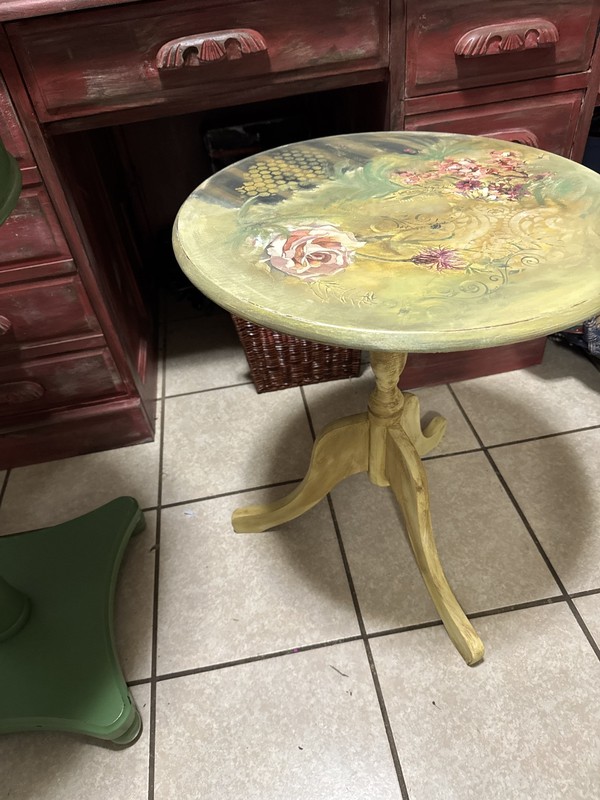 Antique round Side Table