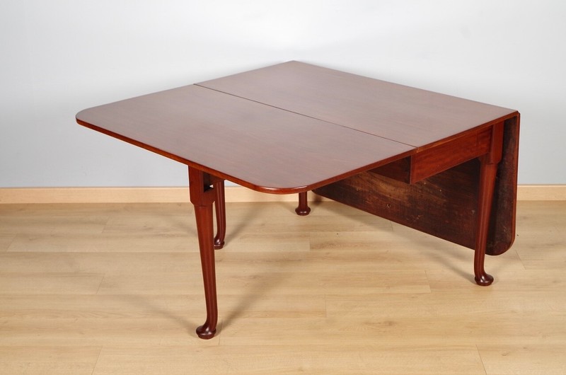 George III era gateleg table gallery