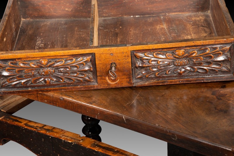 Table. Walnut wood, iron. Spanish school, Guadalajara, 17th century. gallery
