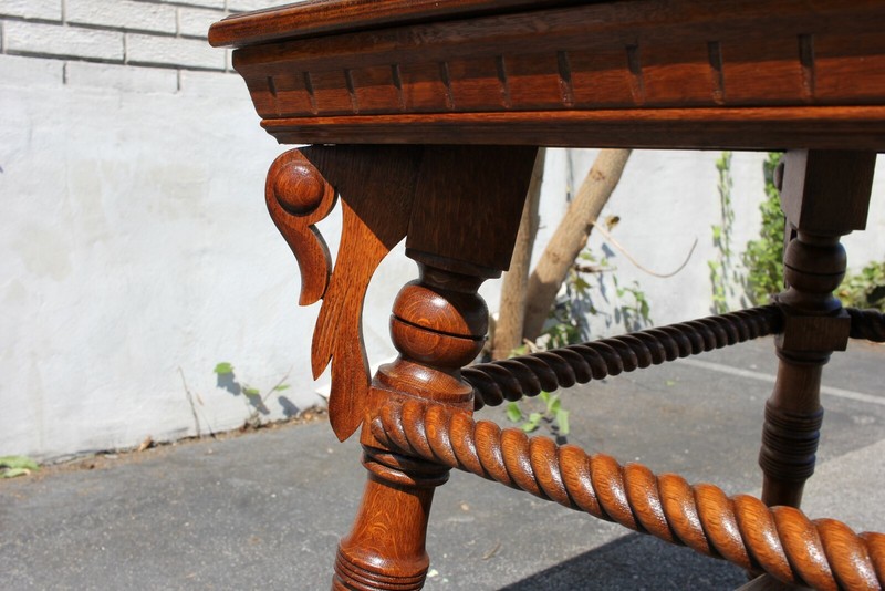 19th Century American Tiger Oak Center Parlor Table gallery
