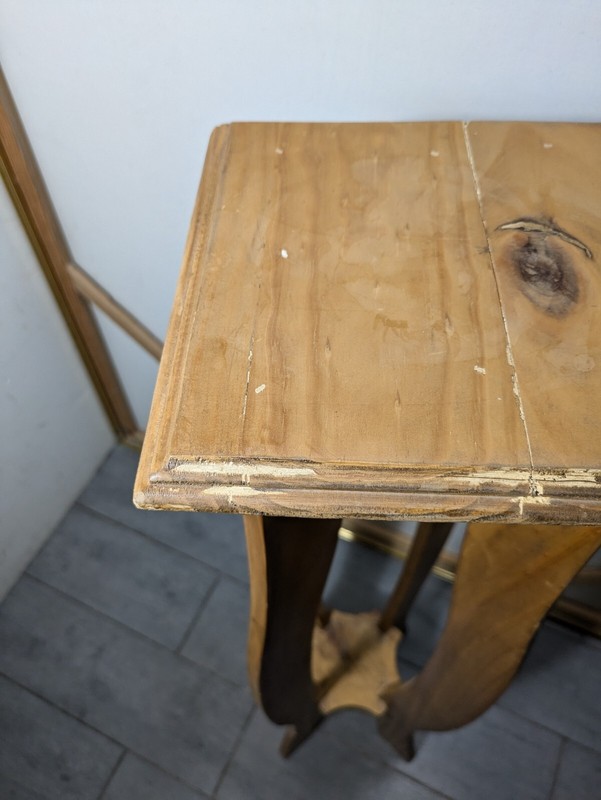 Vintage Handcrafted Rustic Farmhouse Natural Wood Plant Stand Pedestal Table E64 gallery
