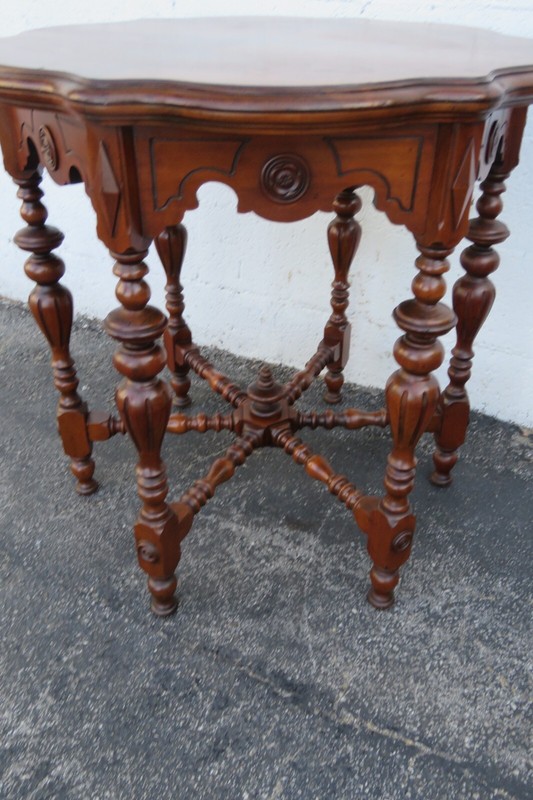 Early 1900s Heavy Carved Walnut Side Center Table 4003 gallery