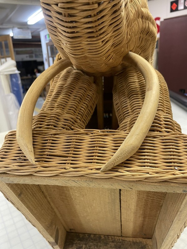 Vintage Rattan Wicker Elephant Side Table Plant Stand End Table gallery