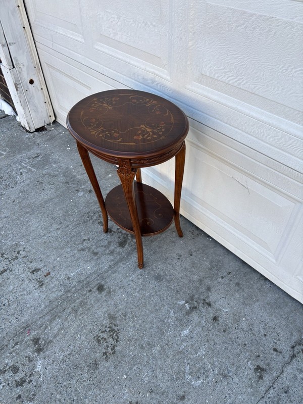 Vintage Italian Inlaid Oval Side Table Florentine Marquetry Accent End Table gallery