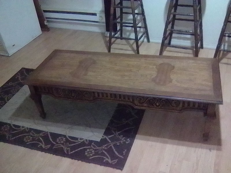 One Of A Kind Lane Coffee Table Great Condition In Original Condition