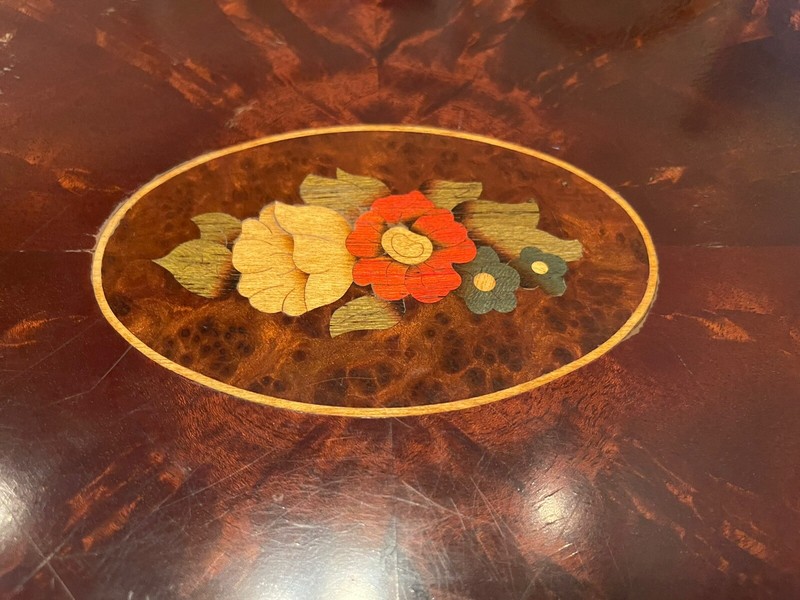 Council Craftsmen Mahogany Inlaid Oval Coffee Table With Scalloped Gallery gallery