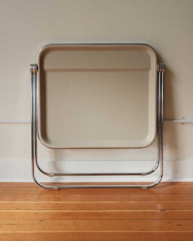 Rare ‘Platone' Folding Table by Giancarlo Piretti for Castelli, Italy 1970s gallery