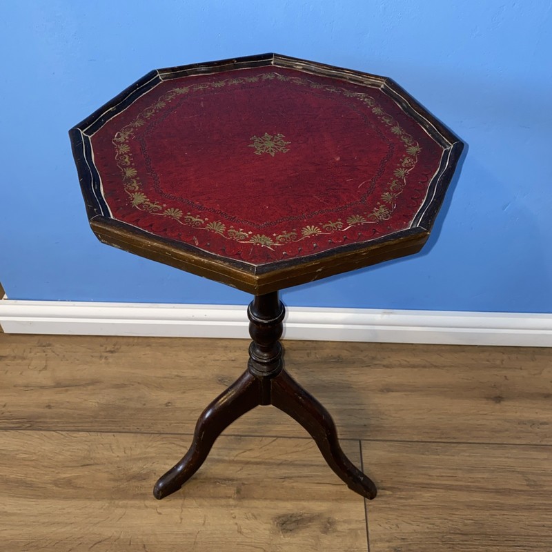 GOLD LEAF EMBOSSED OXBLOOD LOVELY LEATHER TRIPOD SIDE END LAMP WINE TABLES. 54cm gallery