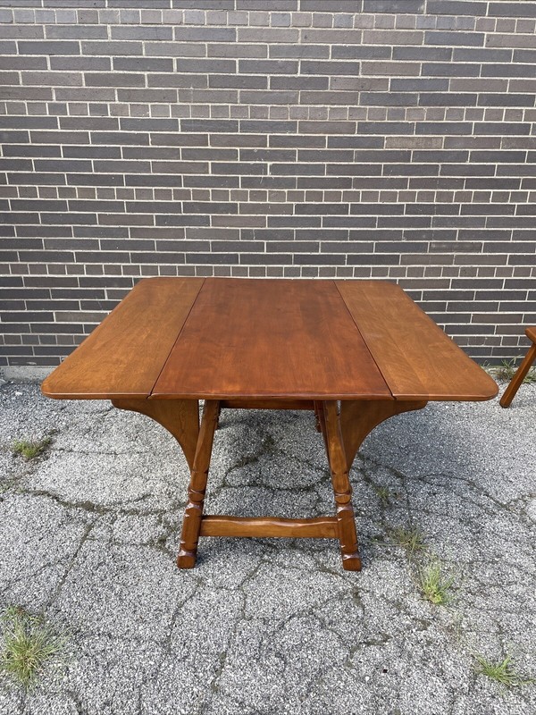 Vintage Cushman Colonial Herman DeVries Maple Butterfly Dropleaf Table # 4-43 gallery
