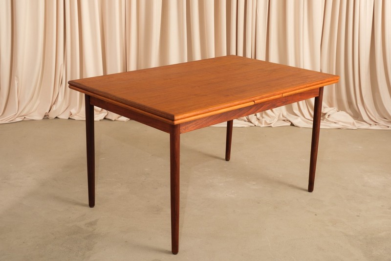 Extendable Dining Table by Dyrlund, 1970s gallery