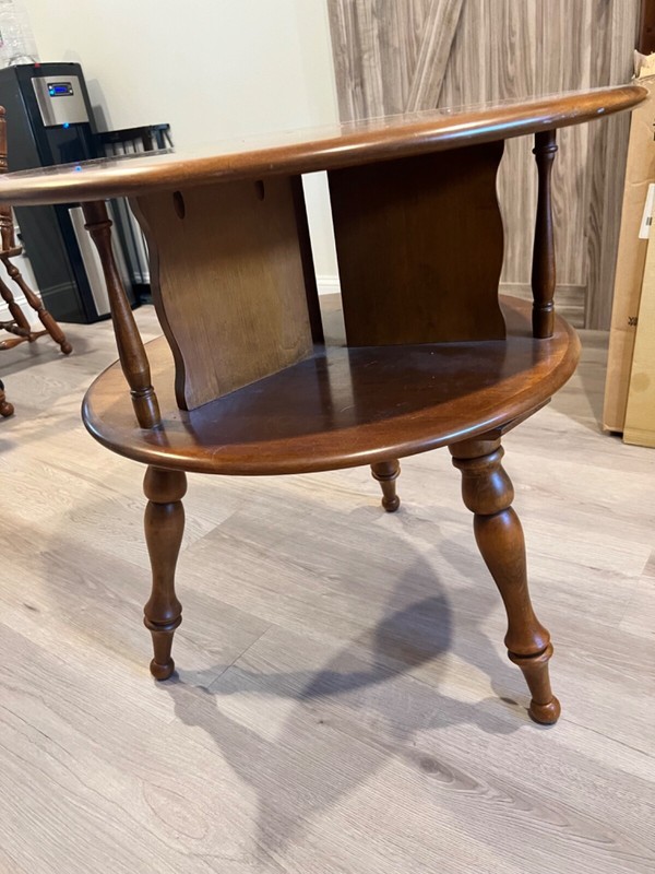 Vintage Baumritter/Ethan Allen colonial style rotating table gallery